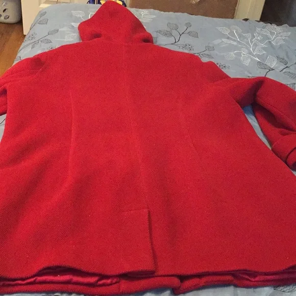 LL BEAN RED 3/4 LENGTH COAT  WORN - Picture 5 of 7